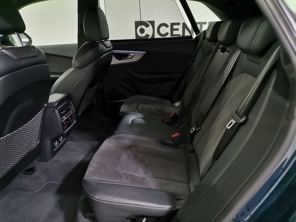 Audi Q8 usata a Salerno (8)