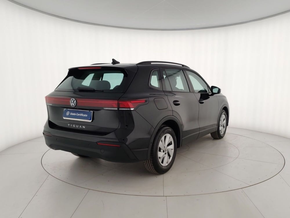 Volkswagen Tiguan usata a Massa-Carrara (3)