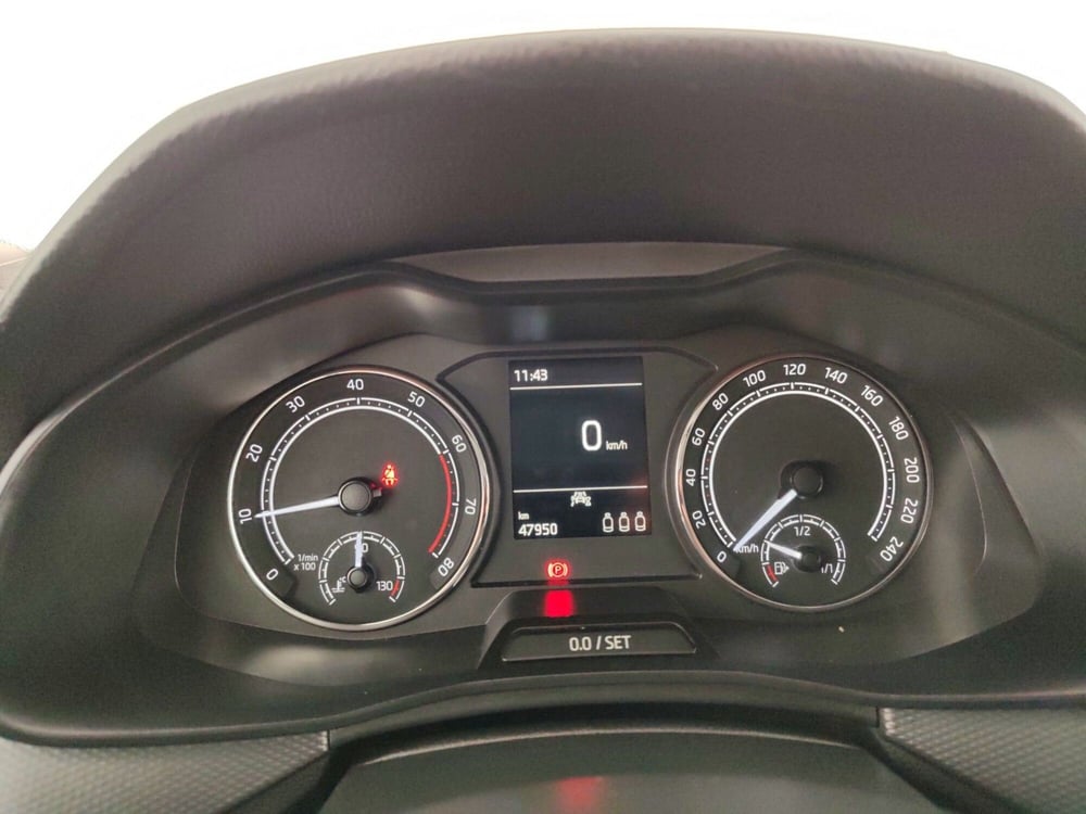 Skoda Kamiq usata a Massa-Carrara (15)