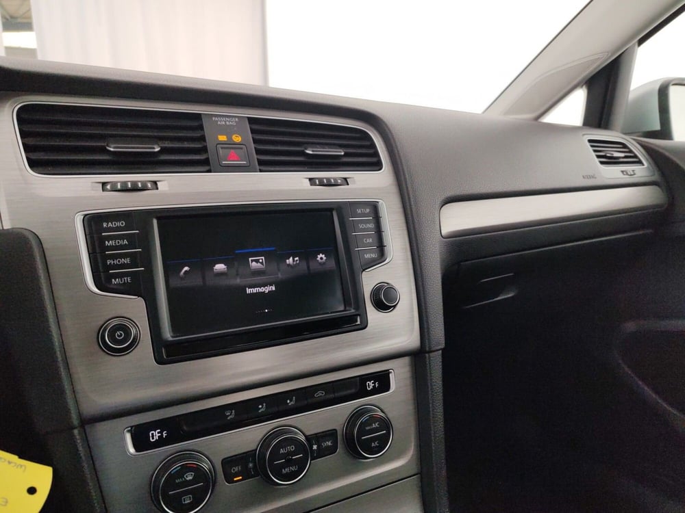 Volkswagen Golf usata a Massa-Carrara (12)