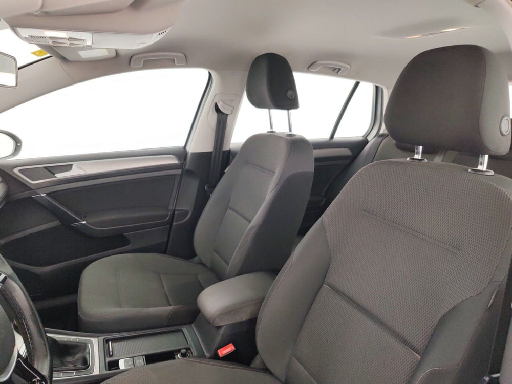 Volkswagen Golf usata a Massa-Carrara (9)