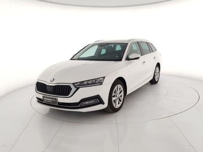 Skoda Octavia Station Wagon 2.0 TDI EVO SCR DSG Wagon Style del 2022 usata a Massa