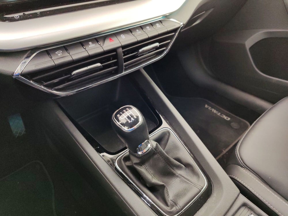 Skoda Octavia Station Wagon usata a Massa-Carrara (11)
