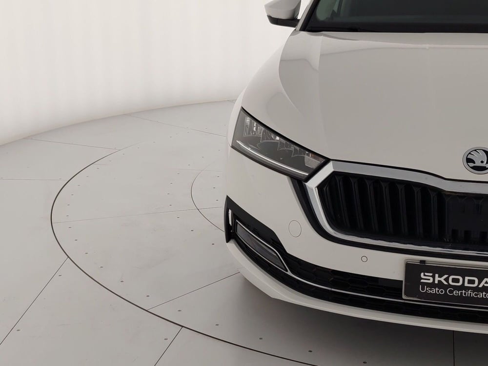Skoda Octavia Station Wagon usata a Massa-Carrara (5)