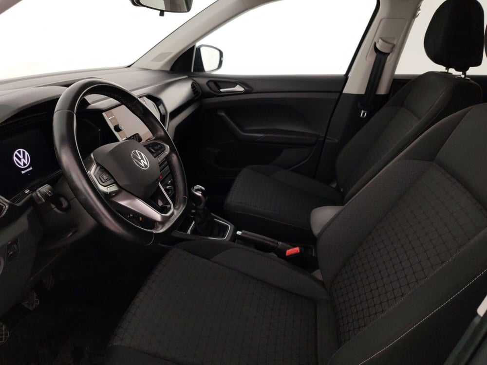 Volkswagen T-Cross usata a Massa-Carrara (7)
