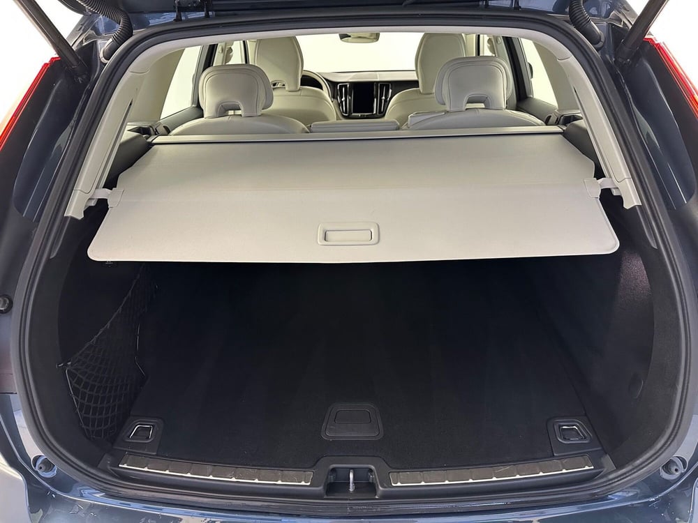 Volvo XC60 usata a Bergamo (10)