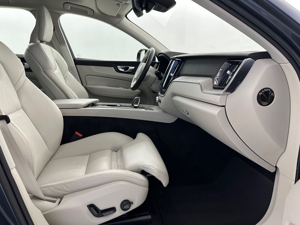 Volvo XC60 usata a Bergamo (3)