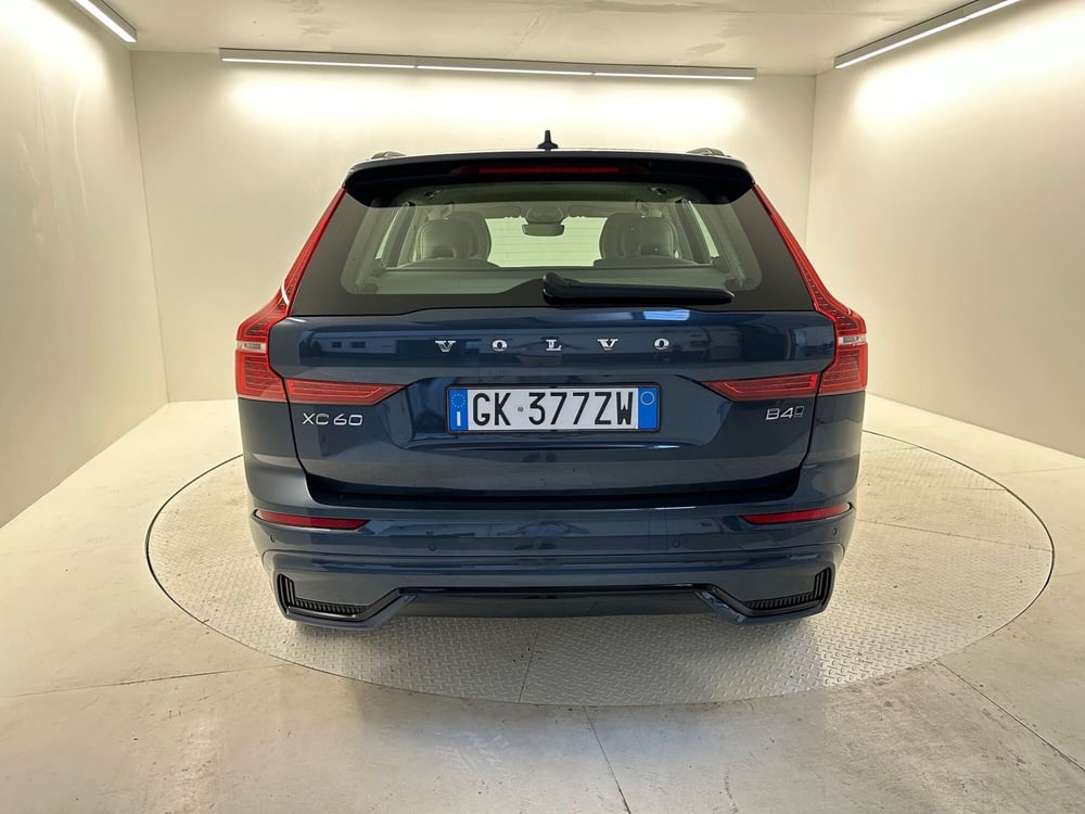 Volvo XC60 usata a Bergamo (7)