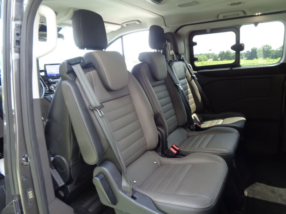 Ford Tourneo Custom usata a Treviso (11)