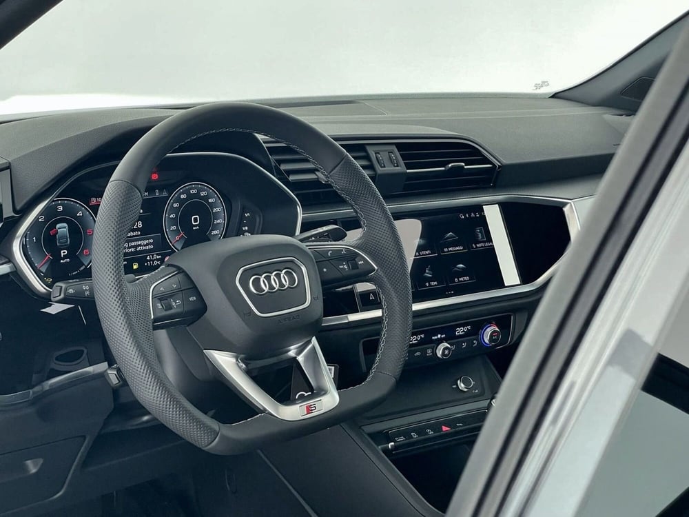 Audi Q3 nuova a Perugia (13)