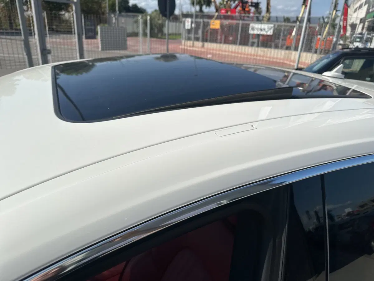 Maserati Levante usata a Caserta (19)