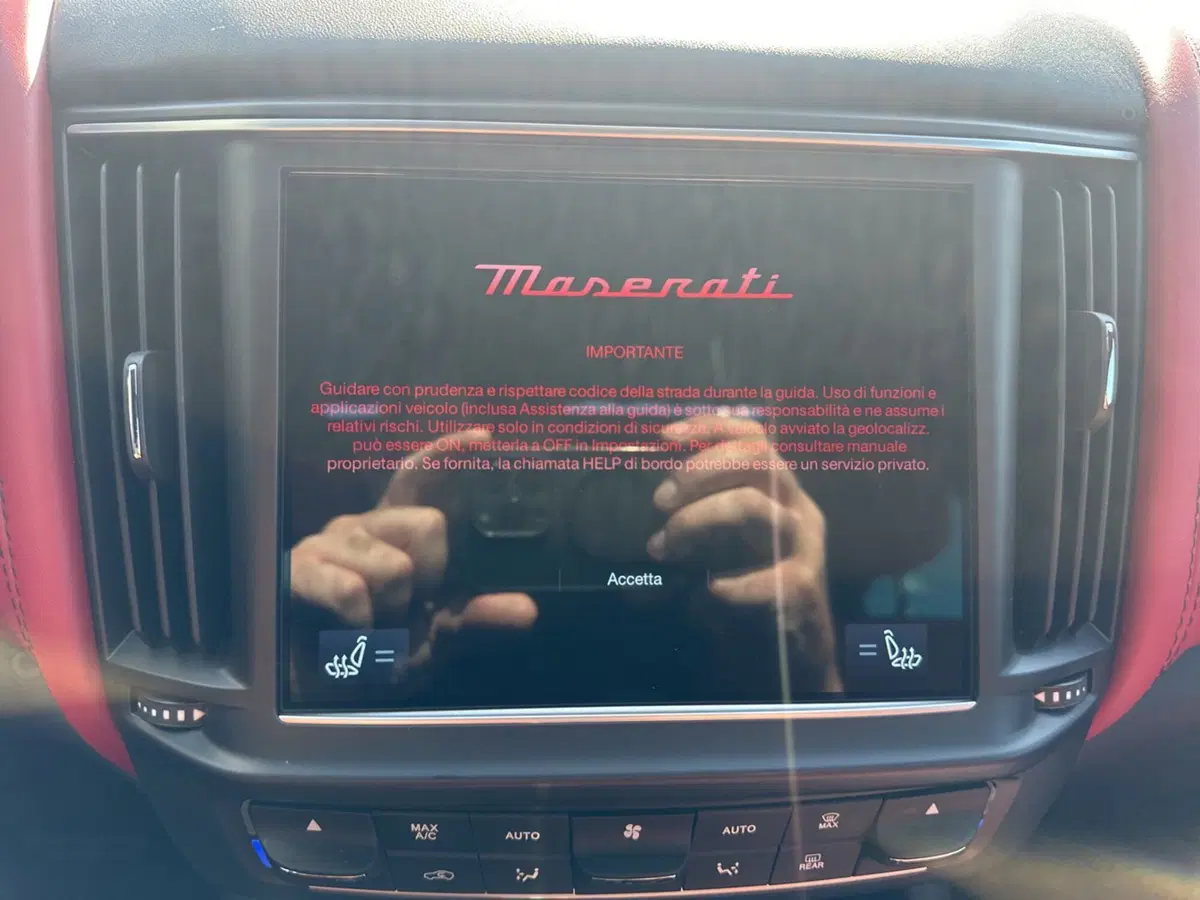 Maserati Levante usata a Caserta (5)