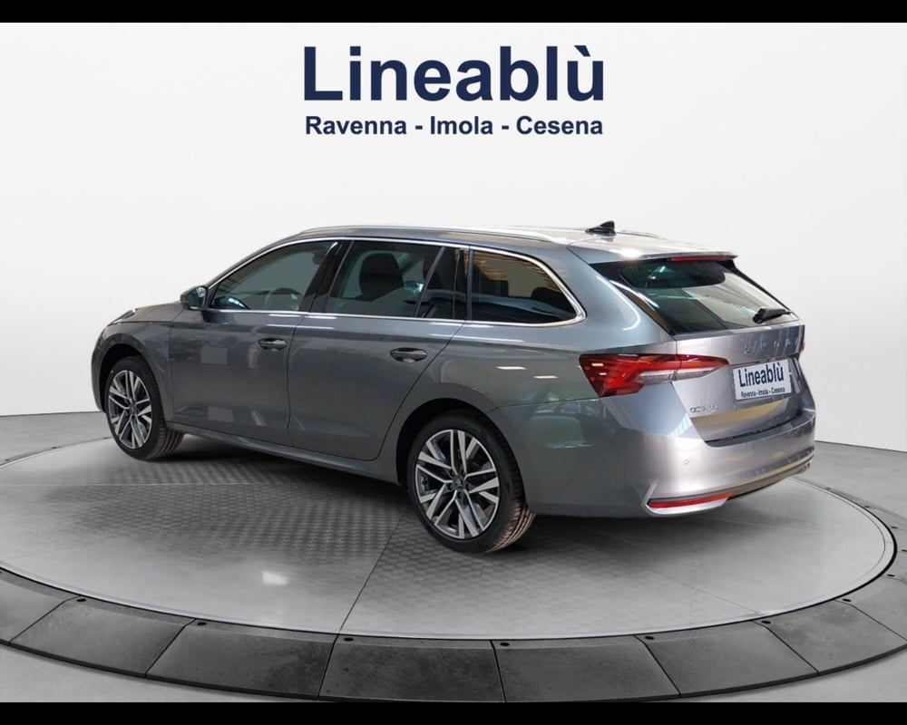Skoda Octavia Station Wagon nuova a Ravenna (6)