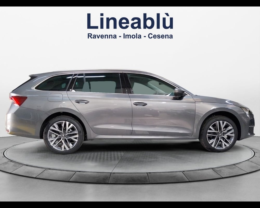 Skoda Octavia Station Wagon nuova a Ravenna (7)