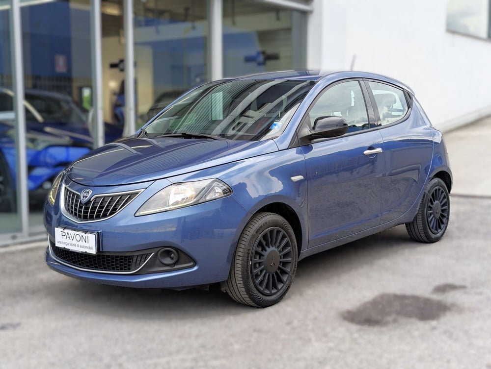 Lancia Ypsilon usata a Pescara (2)