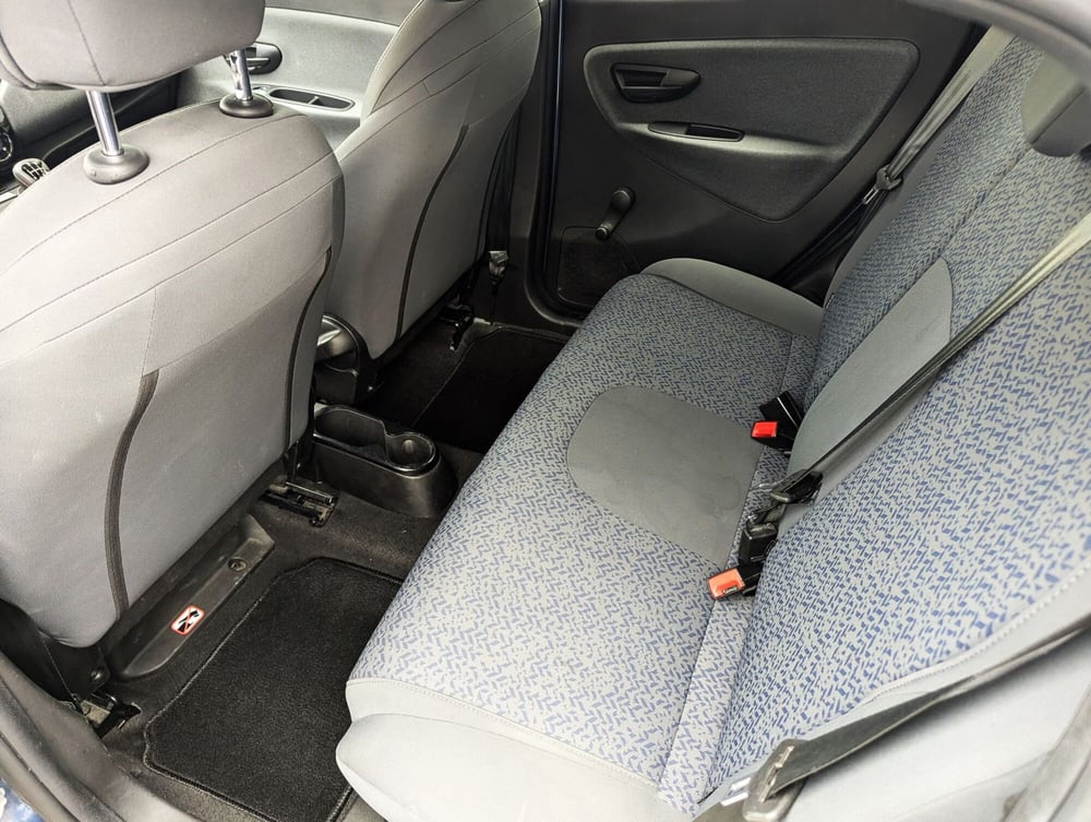 Lancia Ypsilon usata a Pescara (9)
