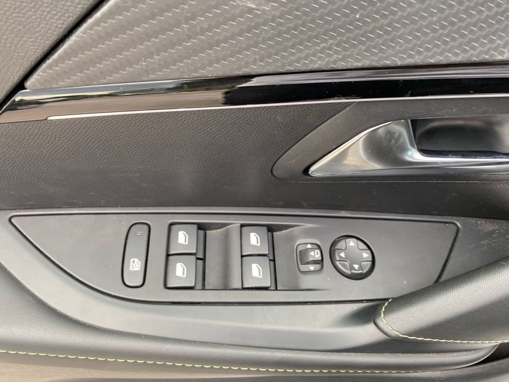 Peugeot 208 usata a Salerno (16)