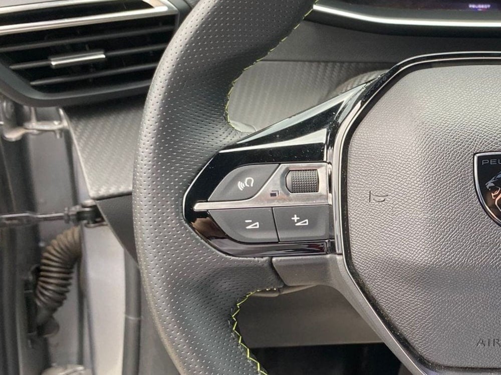 Peugeot 208 usata a Salerno (19)