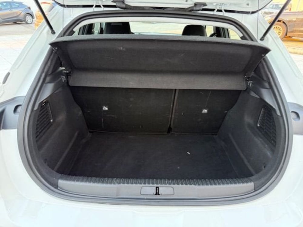 Opel Mokka usata a Salerno (12)