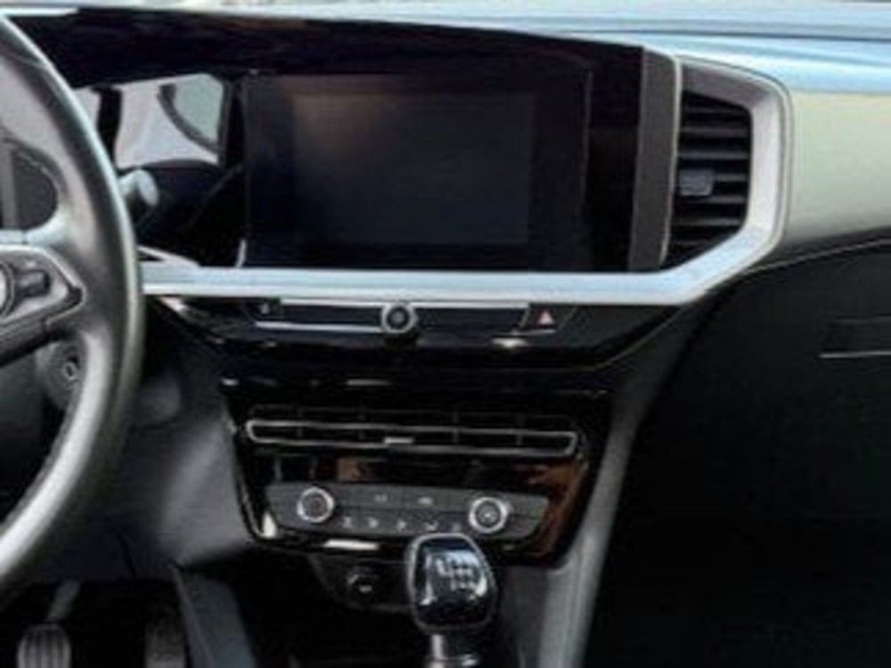 Opel Mokka usata a Salerno (16)