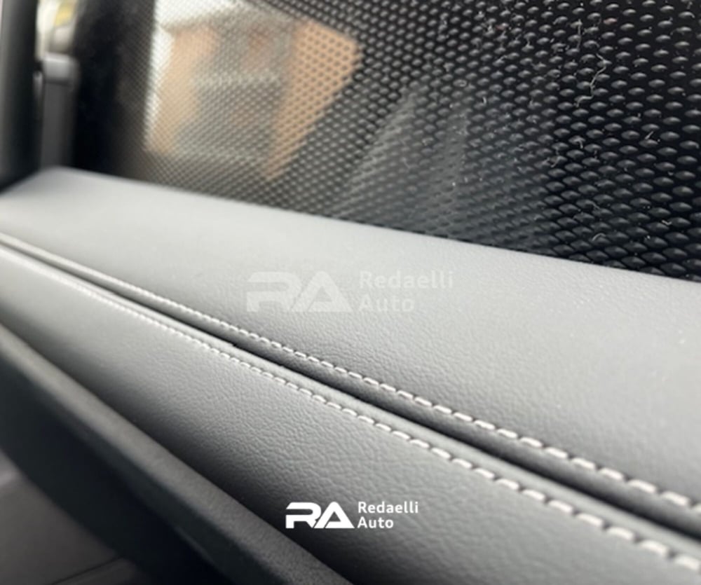 Volkswagen Tiguan nuova a Lecco (11)