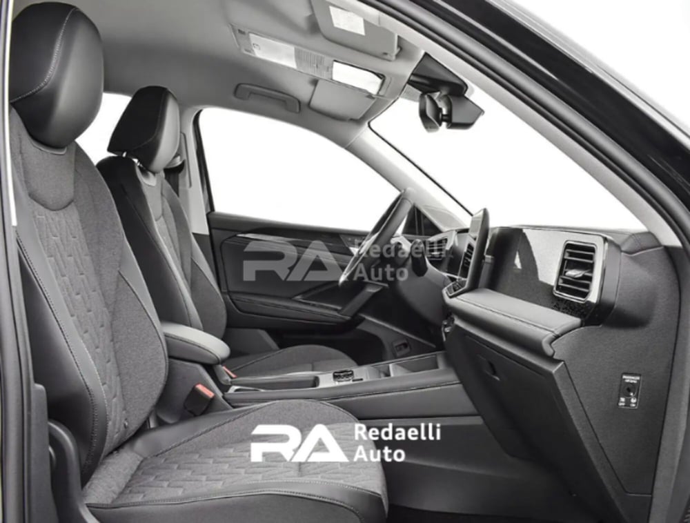 Volkswagen Tiguan nuova a Lecco (6)