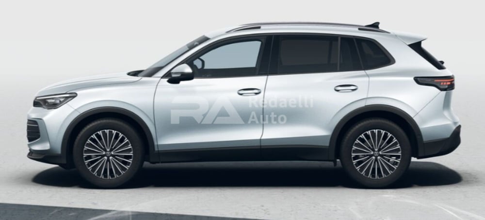 Volkswagen Tiguan nuova a Lecco (2)