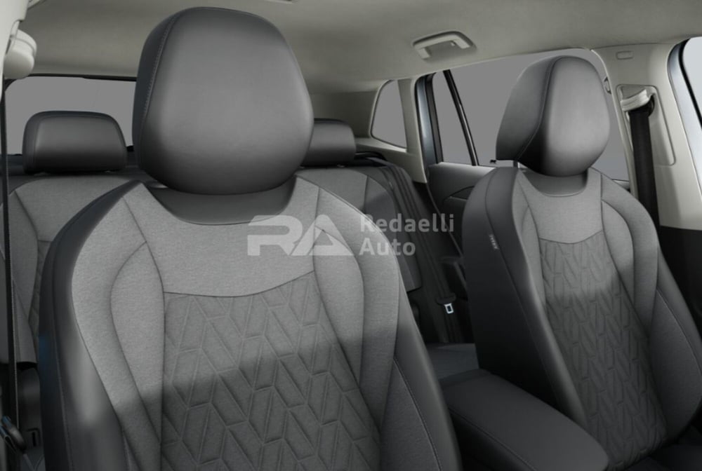 Volkswagen Tiguan nuova a Lecco (7)