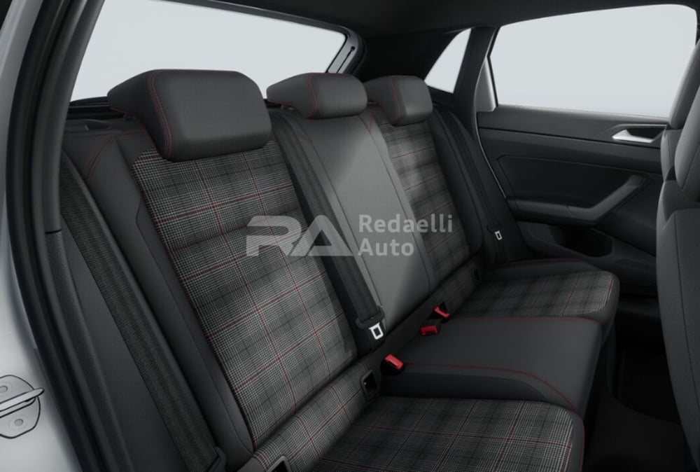 Volkswagen Polo nuova a Lecco (8)