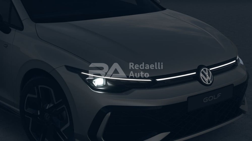 Volkswagen Golf nuova a Lecco (4)