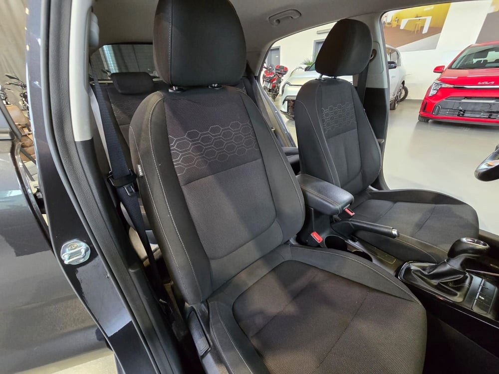 Kia Rio usata a Rimini (12)
