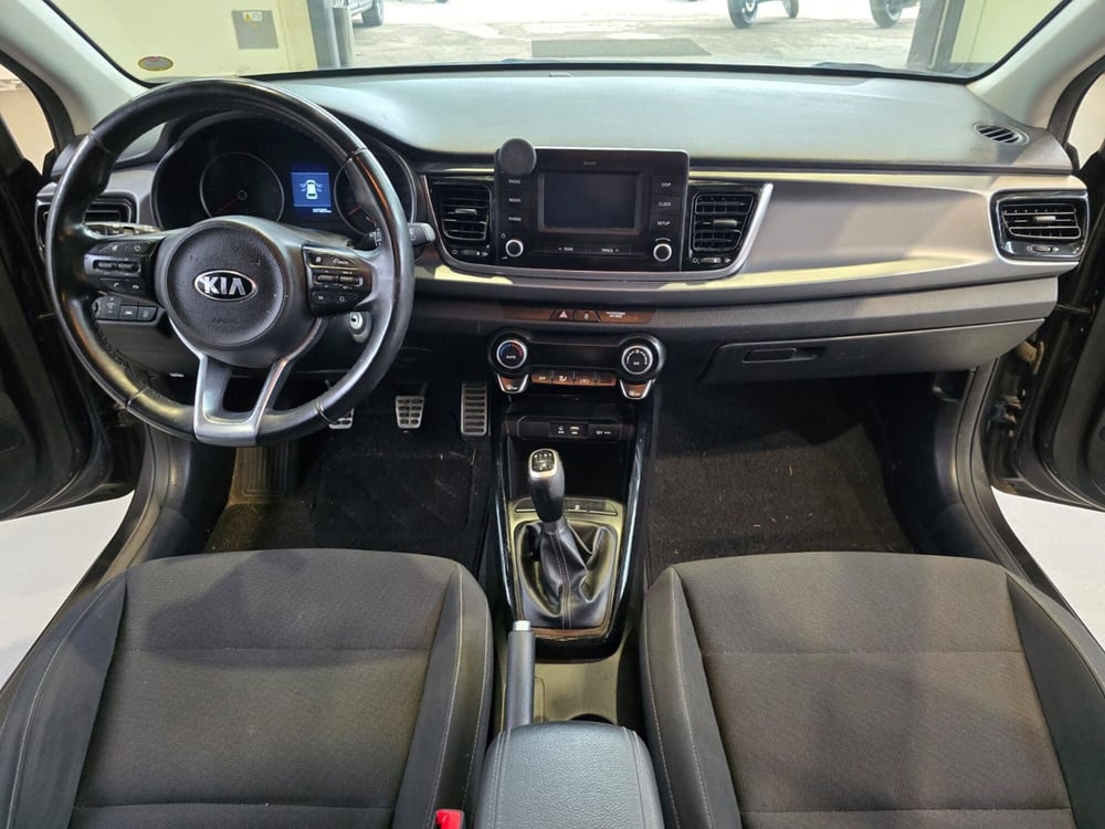 Kia Rio usata a Rimini (14)