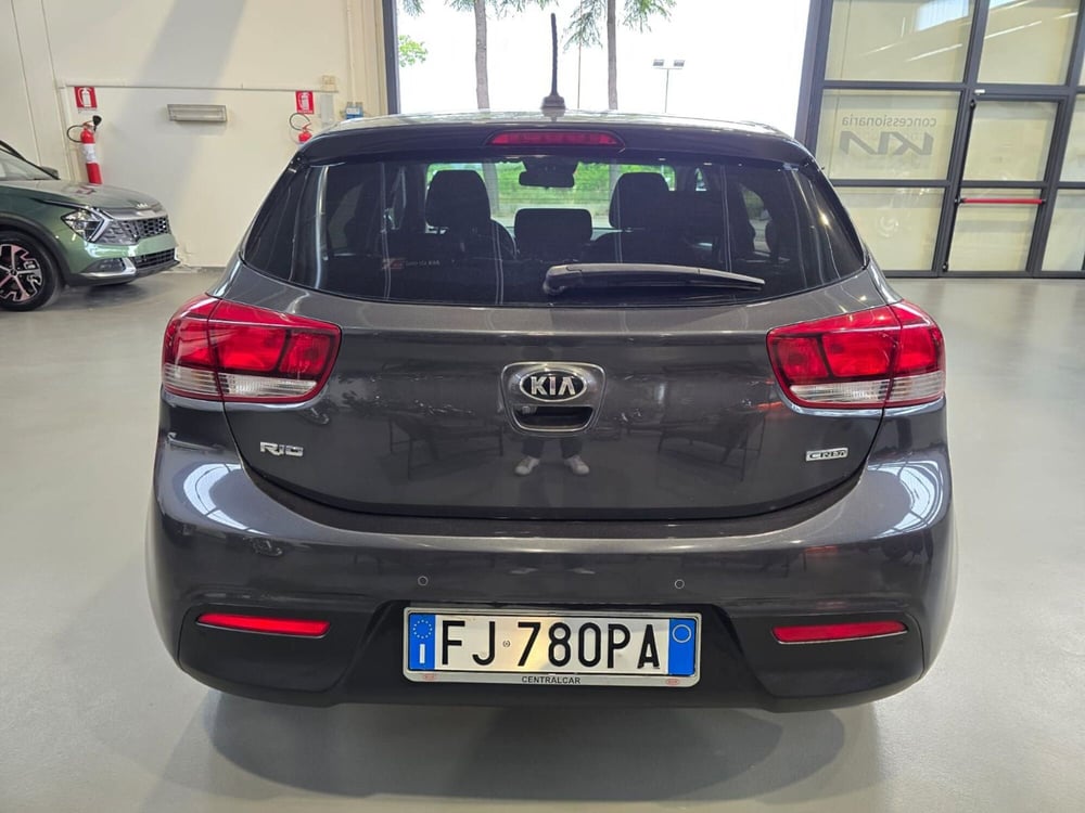 Kia Rio usata a Rimini (5)