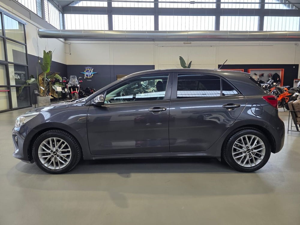 Kia Rio usata a Rimini (7)