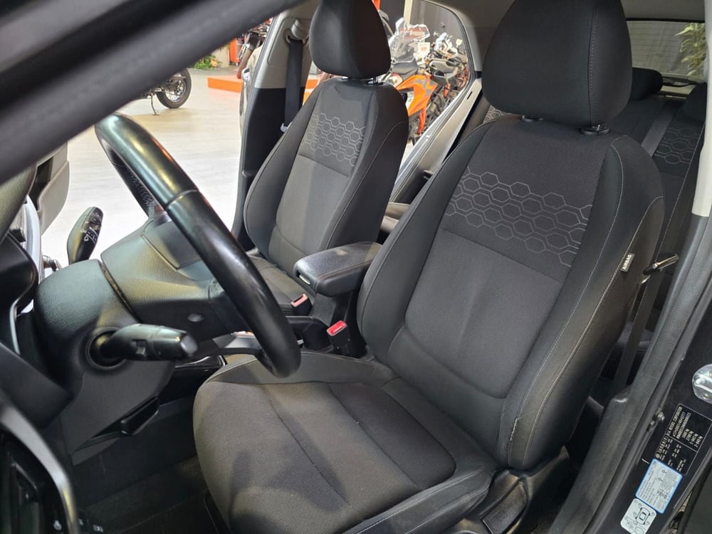 Kia Rio usata a Rimini (9)