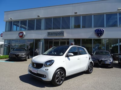 smart forfour forfour 70 1.0 Passion del 2016 usata a San Dona&#039; Di Piave