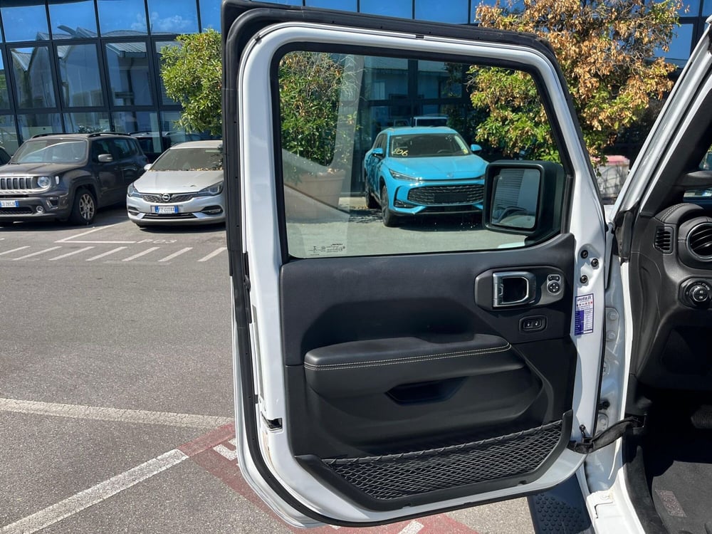 Jeep Wrangler usata a Lucca (10)
