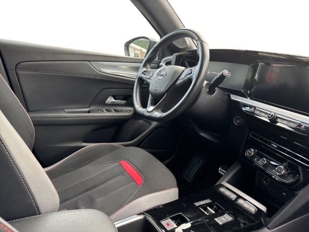 Opel Mokka usata a Lecco (11)