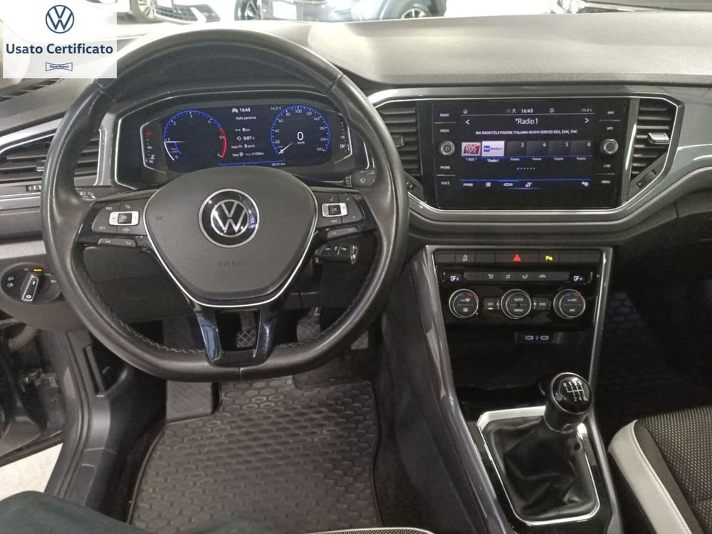 Volkswagen T-Roc usata a Genova (15)