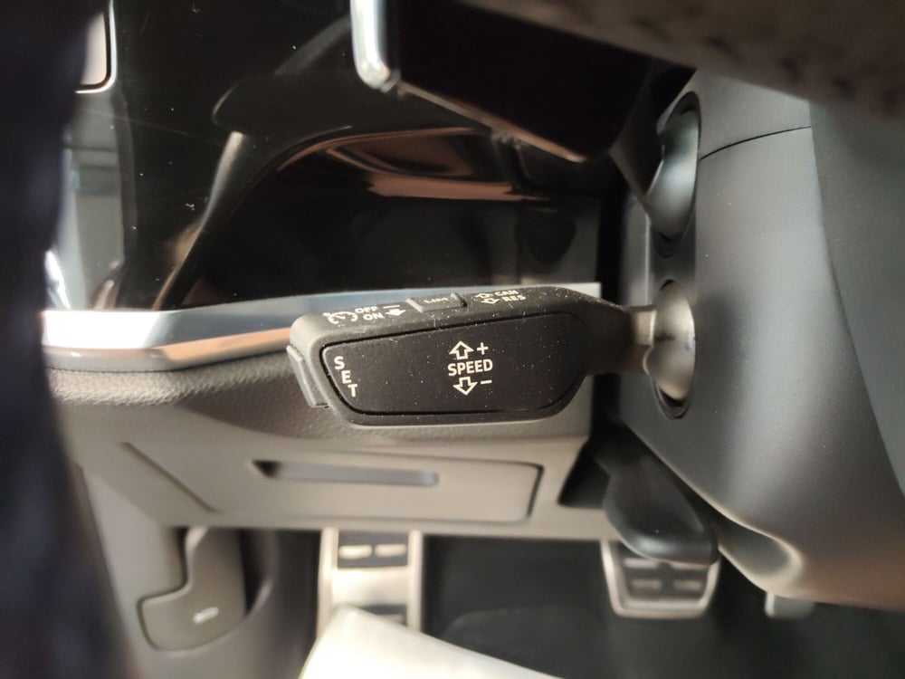 Audi RS Q3 Sportback usata a Modena (12)