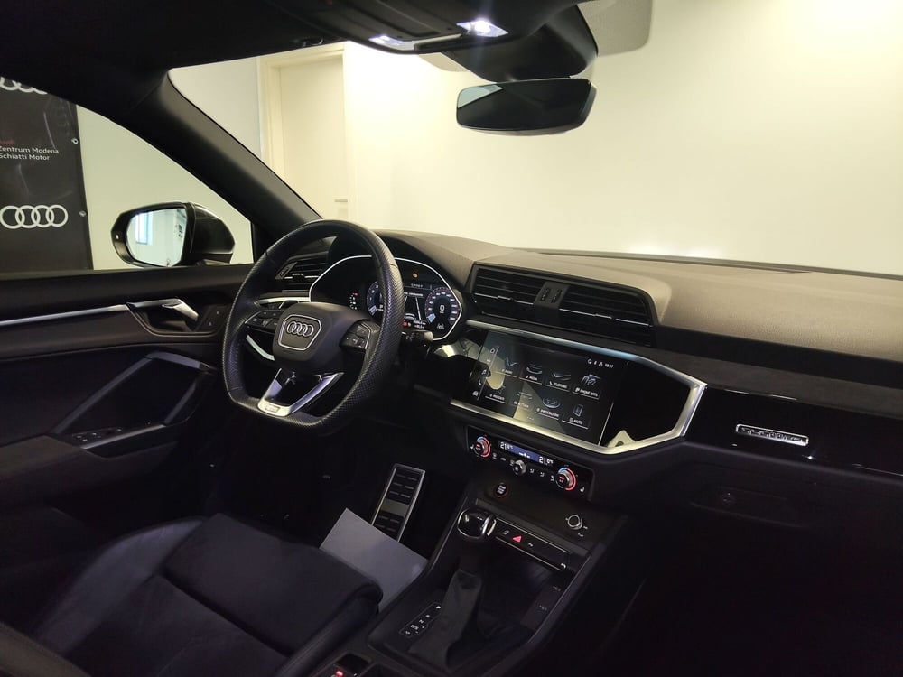 Audi RS Q3 Sportback usata a Modena (8)