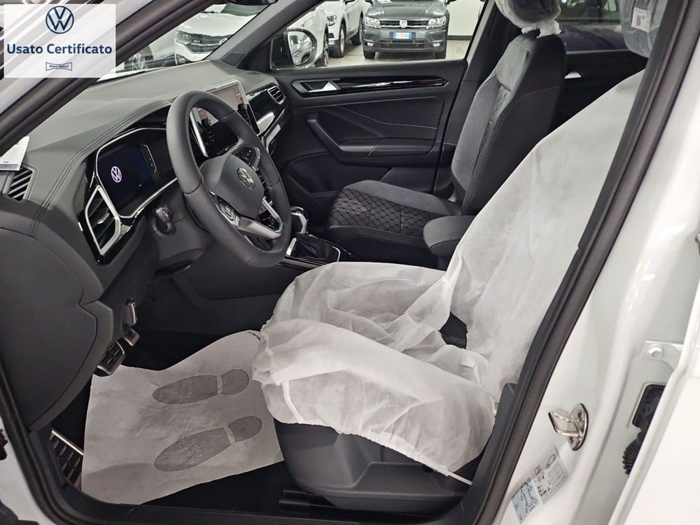 Volkswagen T-Roc nuova a Genova (10)