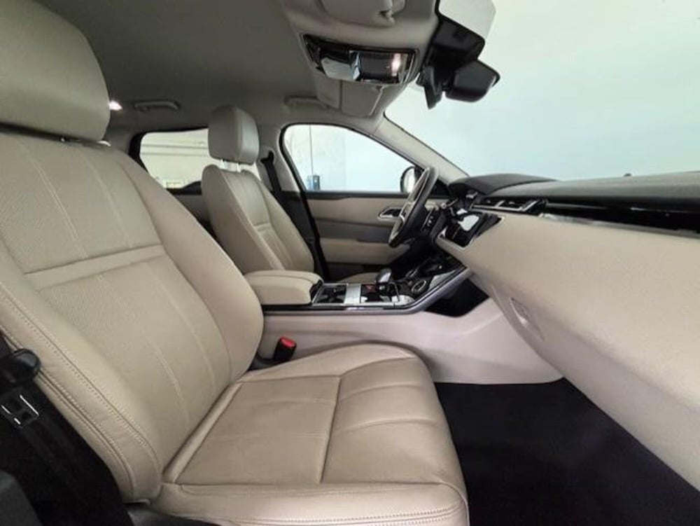 Land Rover Range Rover Velar usata a Venezia (8)