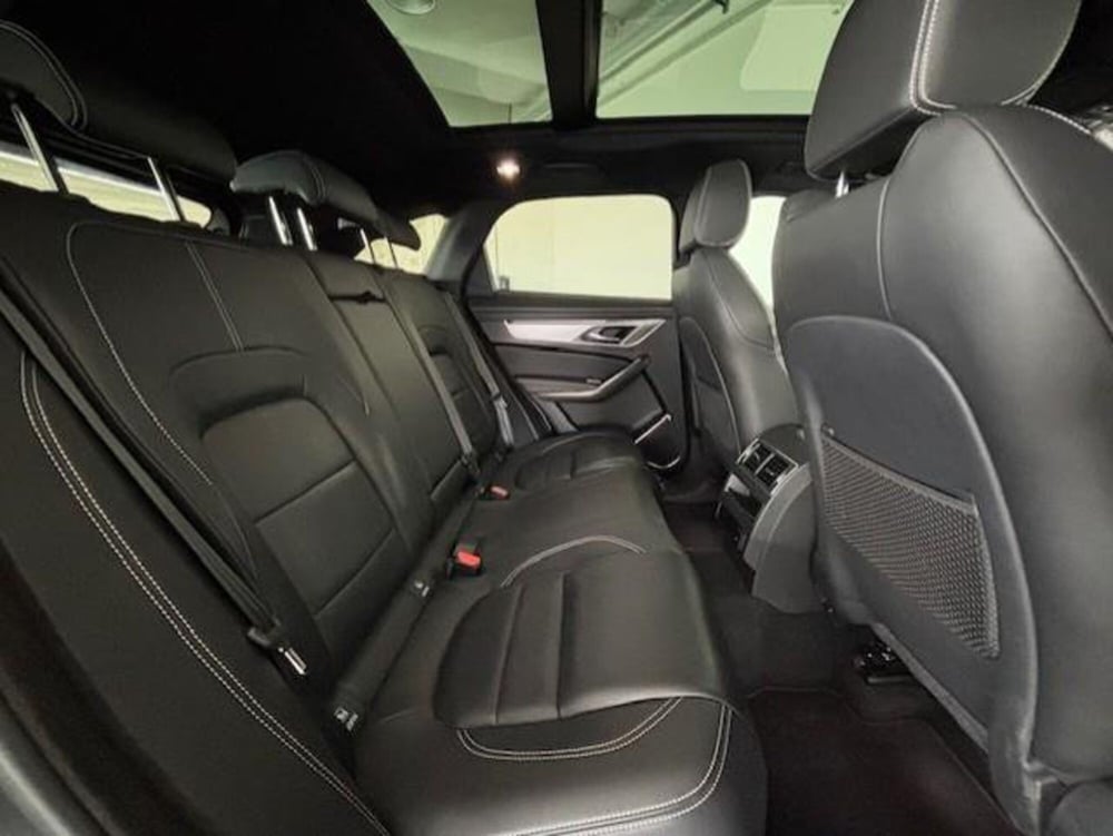 Jaguar F-Pace usata a Venezia (6)
