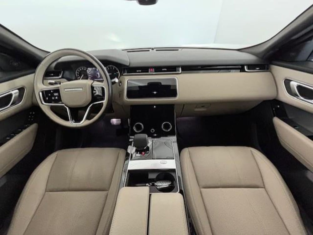 Land Rover Range Rover Velar usata a Venezia (9)