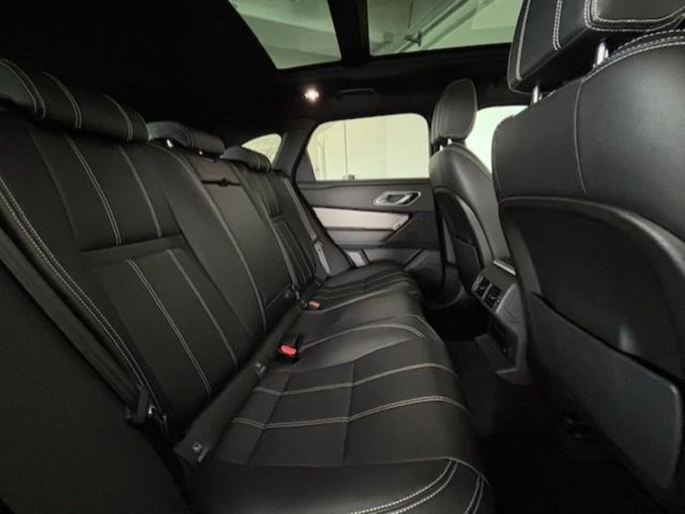 Land Rover Range Rover Velar usata a Venezia (7)