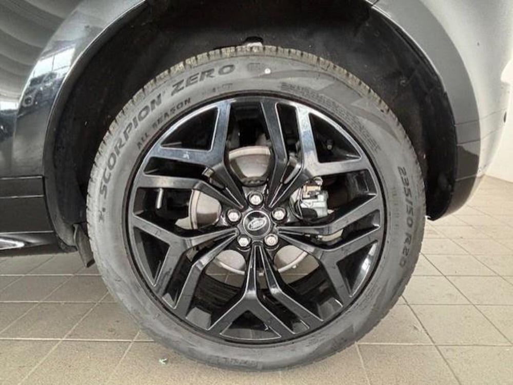 Land Rover Range Rover Evoque usata a Venezia (4)