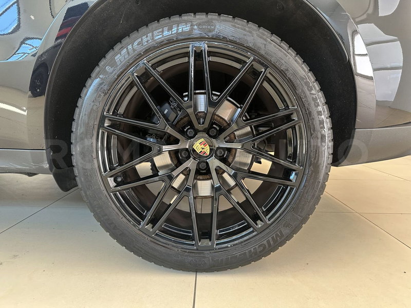 Porsche Macan usata a Forlì-Cesena (3)