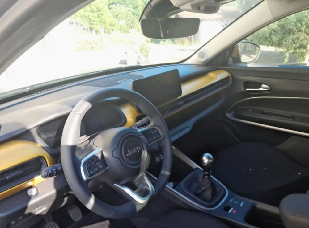 Jeep Avenger usata a Latina (6)