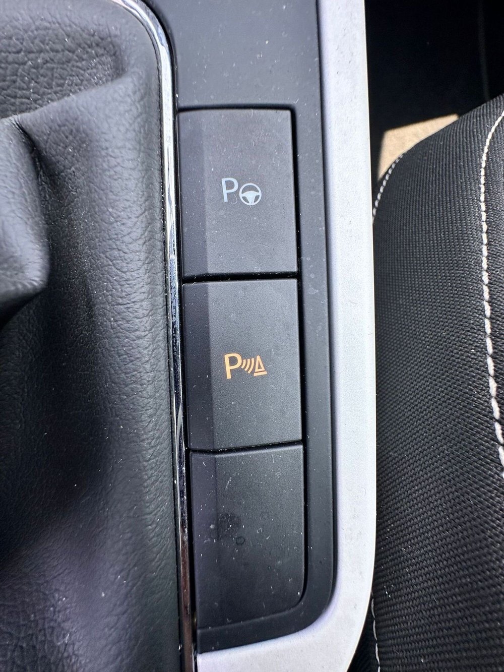 SEAT Arona usata a Imperia (19)